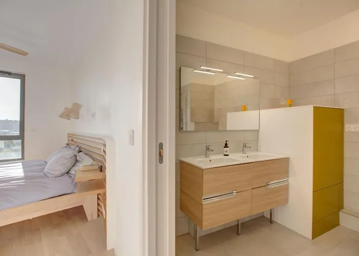 Guestready - Sejour Lumineux Et Elegant A Appartement